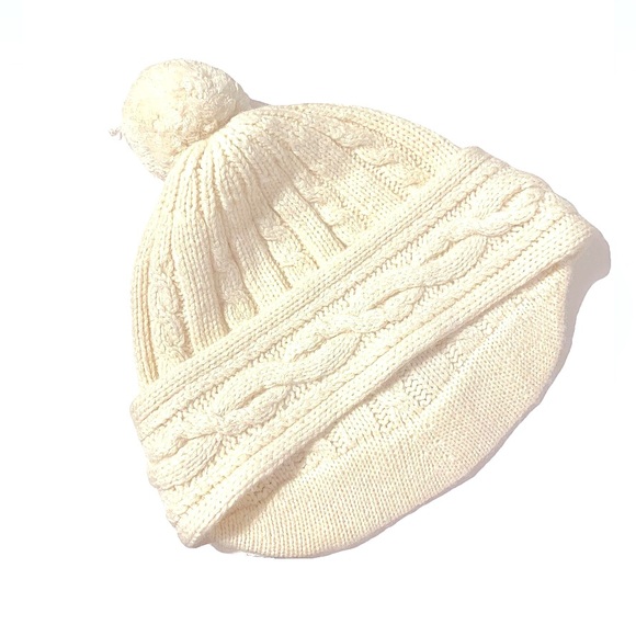 Ann Taylor- White Cable Pom-Pom Cap! - Picture 1 of 2